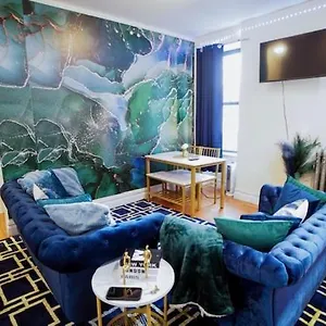  Apartment Oasis Ii: Central Harlem United States