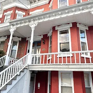  Apartment Classical Isbills Row House Close To Nyc United States